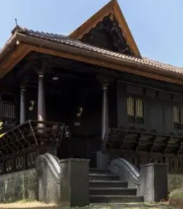 Wooden Cottage (Couple Only)