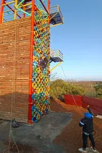 WALL CLIMBING   photo 4