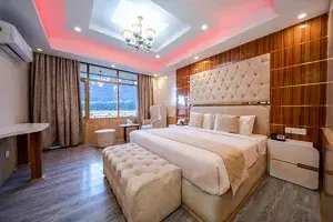 Superior Room with Balcony Mountain View