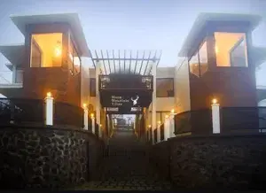 Palette Bungalow Room with Hill view Balcony
