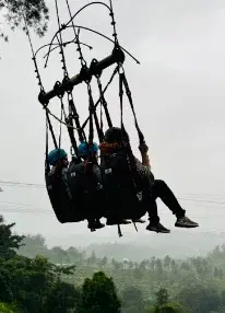 GIANT SWING