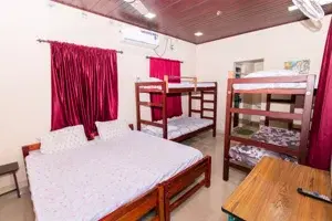 Bachelors Room(6 pax) AC