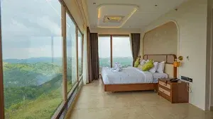 Family AC Suite With Jaccuzi And Mountain View