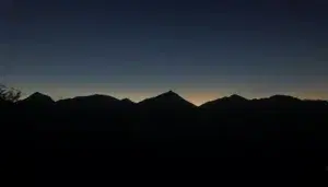 SUNRISE TREK IN TOP STATION