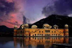 DELHI – AGRA – JAIPUR