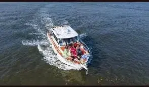 Manta Ray (Small Yachts)     photo 1