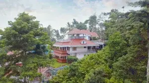ZENHA Suite Room (with common balcony and living area)   photo 5