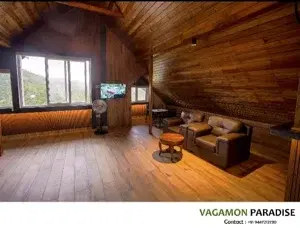  2 deluxe bedrooms with balcony   photo 3
