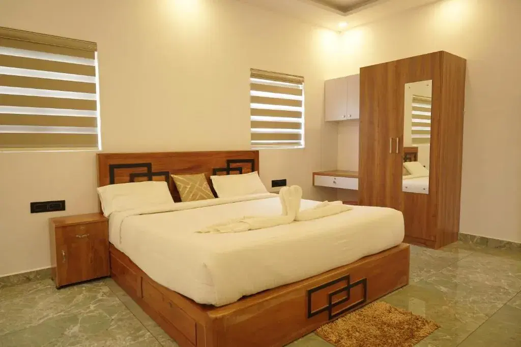 6 BHK VILLAS