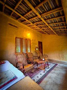 SHOLA FOREST TREKKING AND JEEP SAFARI   photo 5