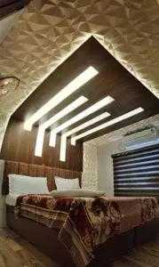 ORIGIN HOUSEBOATS   photo 2