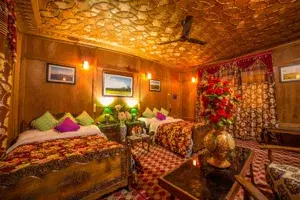 PREMIER ROOMS   photo 2